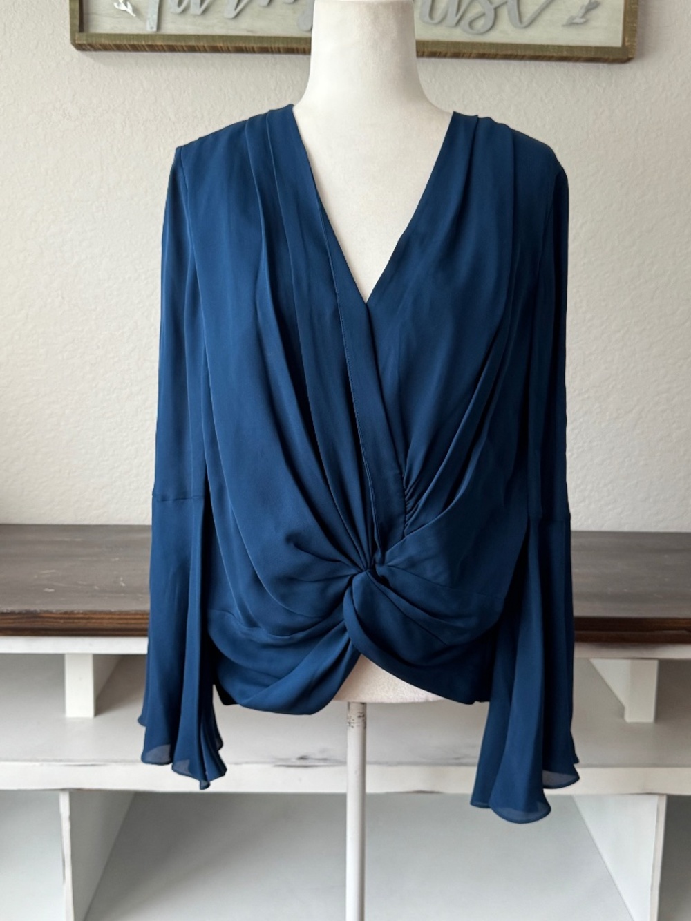 Cinq a Sept Solid Monica 100% Silk Lapis Gather Twist Blouse Women's Size S EE